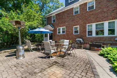 114 South Border Road, Medford, MA 02155 - Photo 31