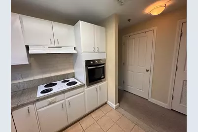 636 Beacon St #404, Boston, MA 02215 - Photo 13