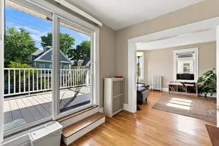 17 Linden Rd, Melrose, MA 02176 - Photo 9