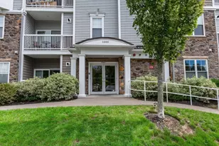1102 Pennington Dr, Walpole, MA 02081 - Photo 31