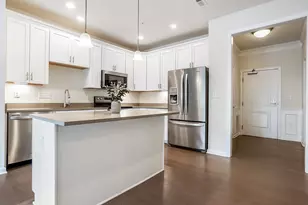 1102 Pennington Dr, Walpole, MA 02081 - Photo 5