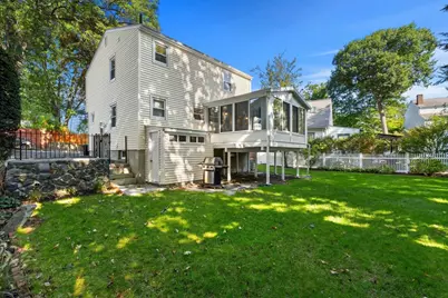 37 Andrews St, Medford, MA 02155 - Photo 27