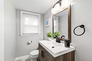 37 Andrews St, Medford, MA 02155 - Photo 15