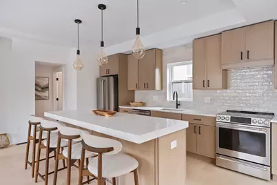 60 Franklin St #3, Somerville, MA 02145 - Photo 3