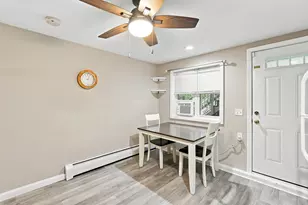 51 Randall St, Worcester, MA 01606 - Photo 9