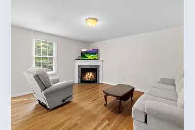 53 Lancaster Rd #10, Clinton, MA 01510 - Photo 3