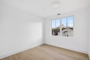 17 Jewett Pl, Newton, MA 02458 - Photo 21