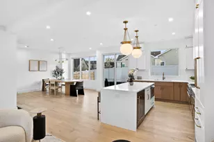 17 Jewett Pl, Newton, MA 02458 - Photo 9