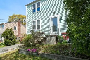 64 Winthrop Rd, Plymouth, MA 02360 - Photo 5