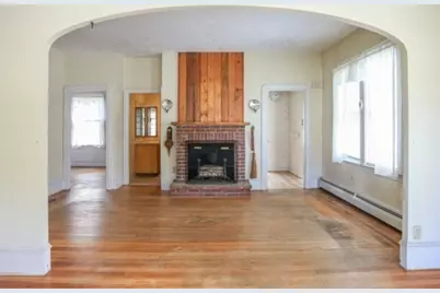 2641 N Main St, Fall River, MA 02720 - Photo 5