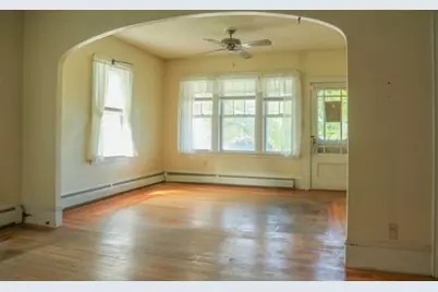 2641 N Main St, Fall River, MA 02720 - Photo 3