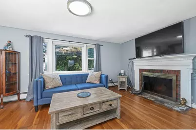 9 Fosters Ln, Wakefield, MA 01880 - Photo 9