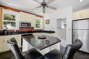 36 Walton St, Boston, MA 02124 - Photo 9