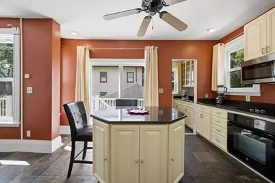 36 Walton St, Boston, MA 02124 - Photo 11