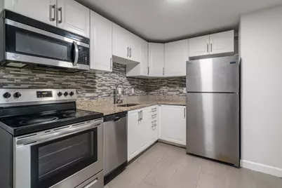 39 Montvale #8, Woburn, MA 01801 - Photo 3