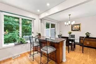 2002 Pheasant Creek Ln, Peabody, MA 01960 - Photo 5