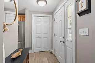 864 Brockton Ave, Abington, MA 02351 - Photo 9