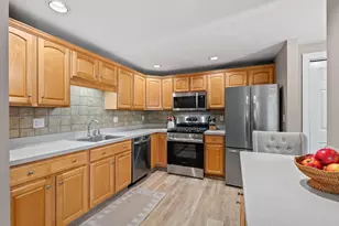 864 Brockton Ave, Abington, MA 02351 - Photo 13