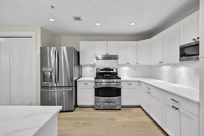 132 Chief Justice Cushing Hwy #212, Cohasset, MA 02025 - Photo 3