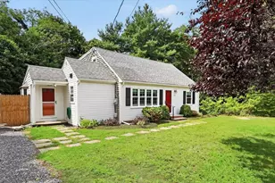 403 Country Way, Scituate, MA 02066 - Photo 3