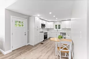 188 Page St, Avon, MA 02322 - Photo 9