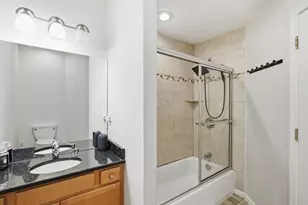 841 Saratoga St, Boston, MA 02128 - Photo 17