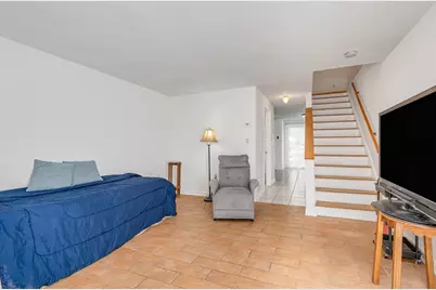 74 Roper St #F, Lowell, MA 01852 - Photo 3