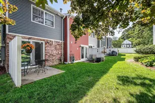 74 Roper St, Lowell, MA 01852 - Photo 19