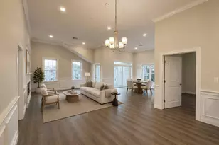 320 Middlesex Ave, Medford, MA 02155 - Photo 9