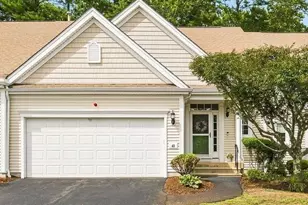 40 Stonebridge Dr, Hanson, MA 02341 - Photo 1
