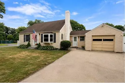 25 Wilson Street, Beverly, MA 01915 - Photo 3