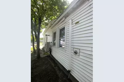 43 Pond St, Milford, MA 01757 - Photo 29