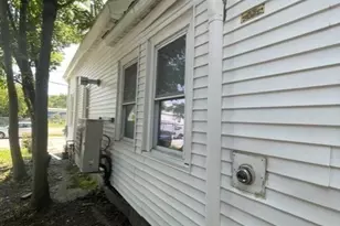 43 Pond St, Milford, MA 01757 - Photo 29