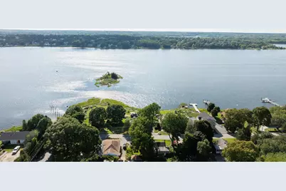 12 Riverside Dr, Berkley, MA 02779 - Photo 9