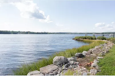 12 Riverside Dr, Berkley, MA 02779 - Photo 15