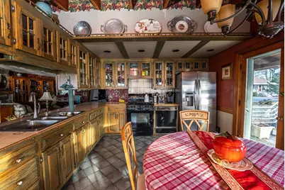12 Riverside Dr, Berkley, MA 02779 - Photo 21