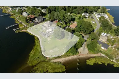 12 Riverside Dr, Berkley, MA 02779 - Photo 13