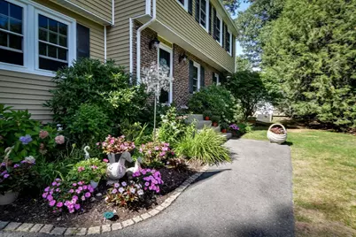 18 Swanson Road, Framingham, MA 01701 - Photo 3