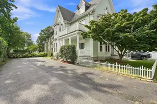 9 Peabody St, Newton, MA 02458 - Photo 17