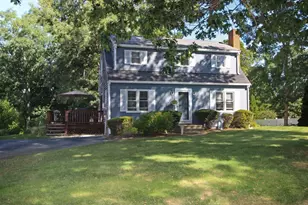 99 Brentwood Cir, Plymouth, MA 02360 - Photo 3
