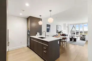 100 Lovejoy Wharf, Boston, MA 02114 - Photo 3