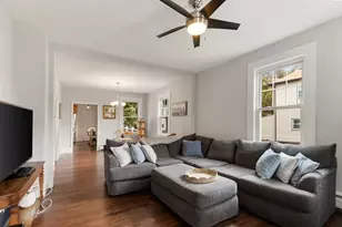 8 Cliff St, Malden, MA 02148 - Photo 15