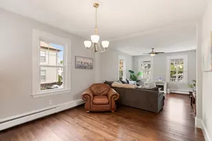 8 Cliff St, Malden, MA 02148 - Photo 21
