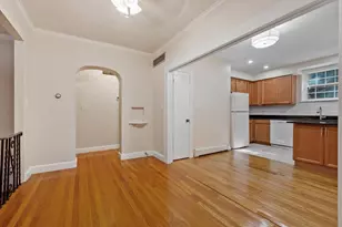 159 St Paul St, Brookline, MA 02446 - Photo 7