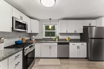 109 Lincoln Rd, Rockland, MA 02370 - Photo 15