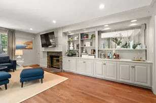 54 Hampshire St, Newton, MA 02465 - Photo 7