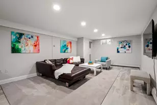 54 Hampshire St, Newton, MA 02465 - Photo 19