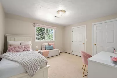 54 Hampshire St, Newton, MA 02465 - Photo 15