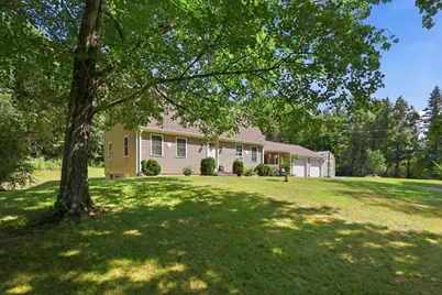 291 Franklin St, Belchertown, MA 01007 - Photo 3