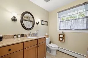 291 Franklin St, Belchertown, MA 01007 - Photo 25